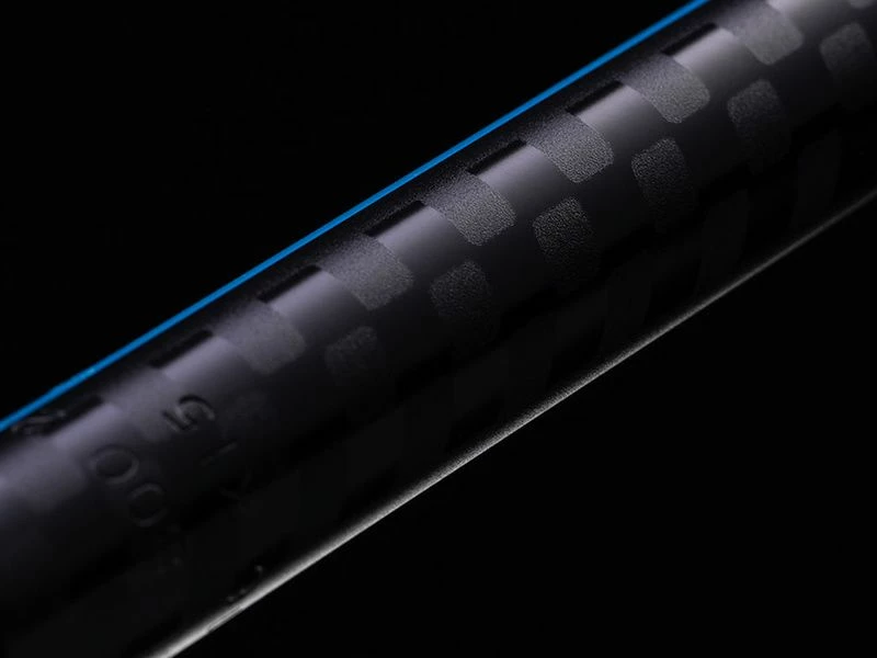 Deity Cintre Blacklabel Stealth 2021 5 Deity Cintre Blacklabel Stealth 2021 – Image 3